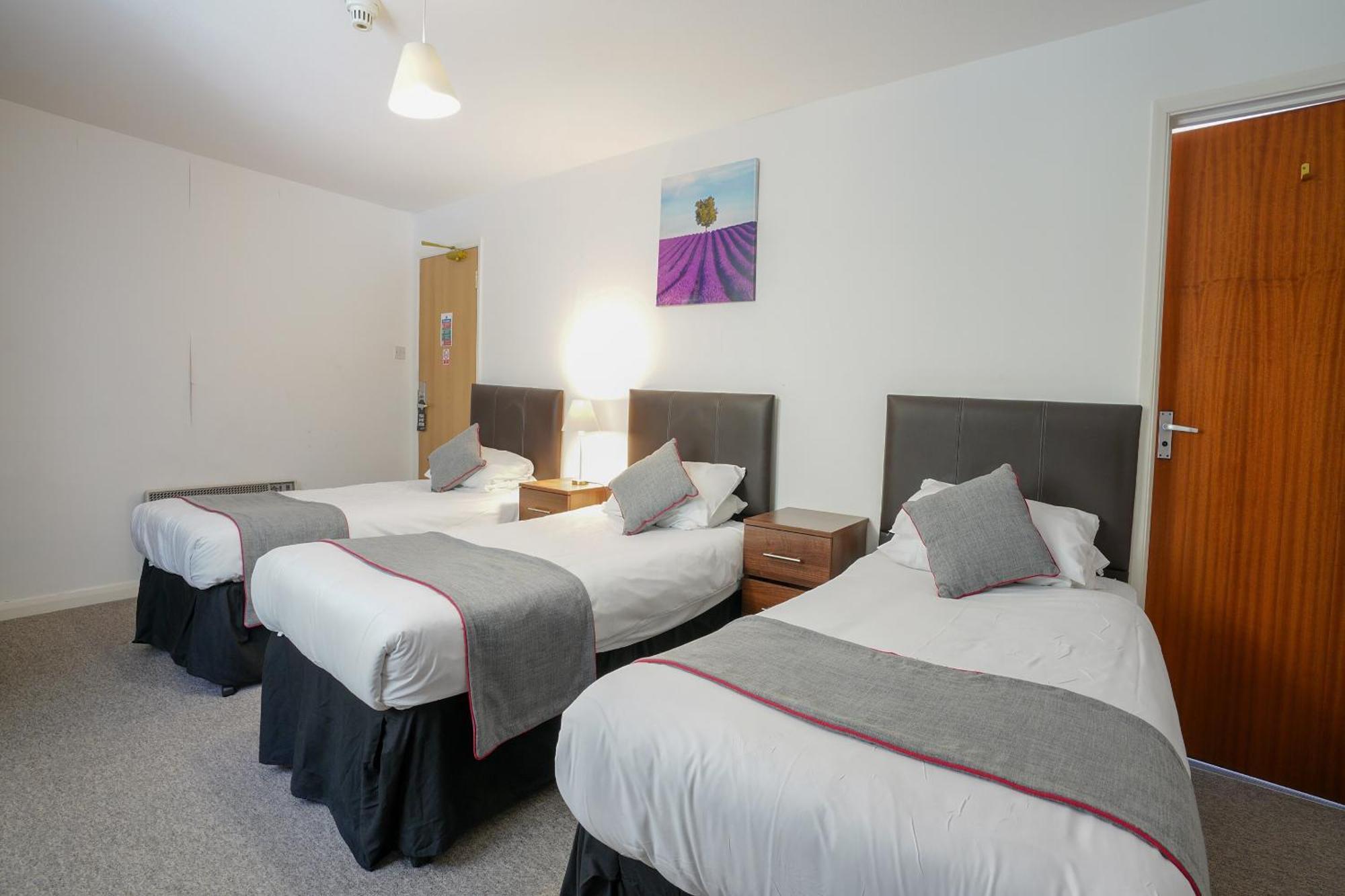 Oyo Shanklin Beach Hotel Экстерьер фото
